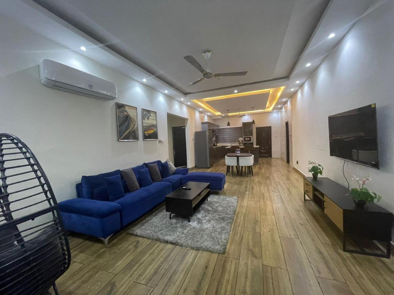 Cloud9 Luxury Apartments Аккра Экстерьер фото